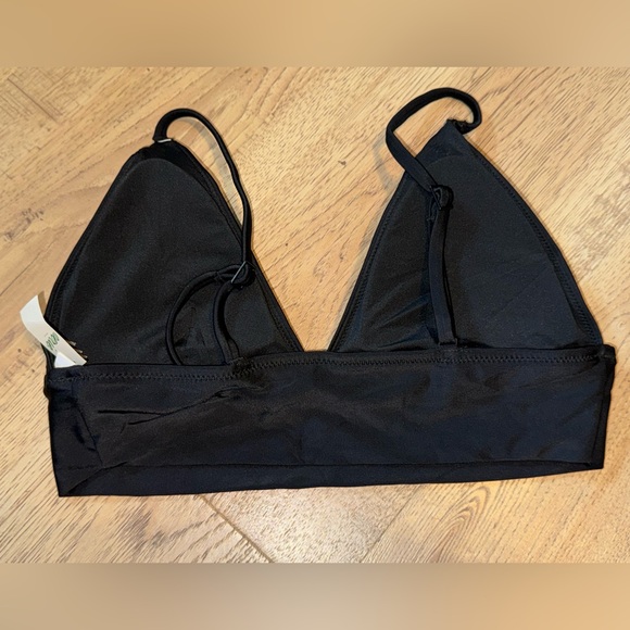 Aerie NWT Black Bikini Top Triangle Style Size M Adjustable - Picture 4 of 5